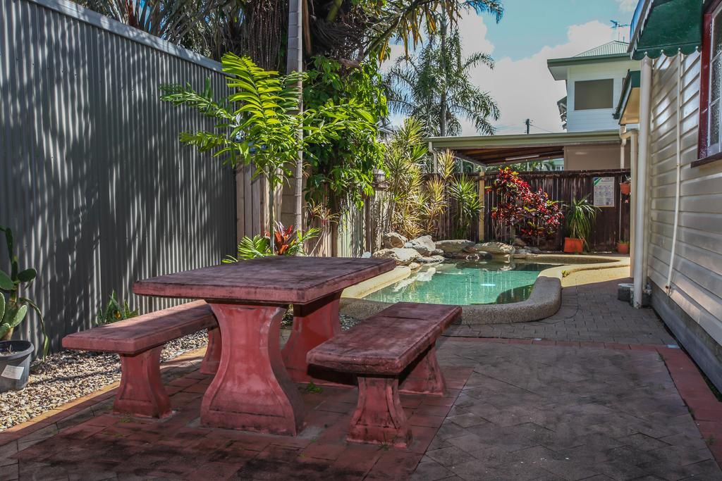 Ryan's Rest Boutique Accommodation Cairns Extérieur photo