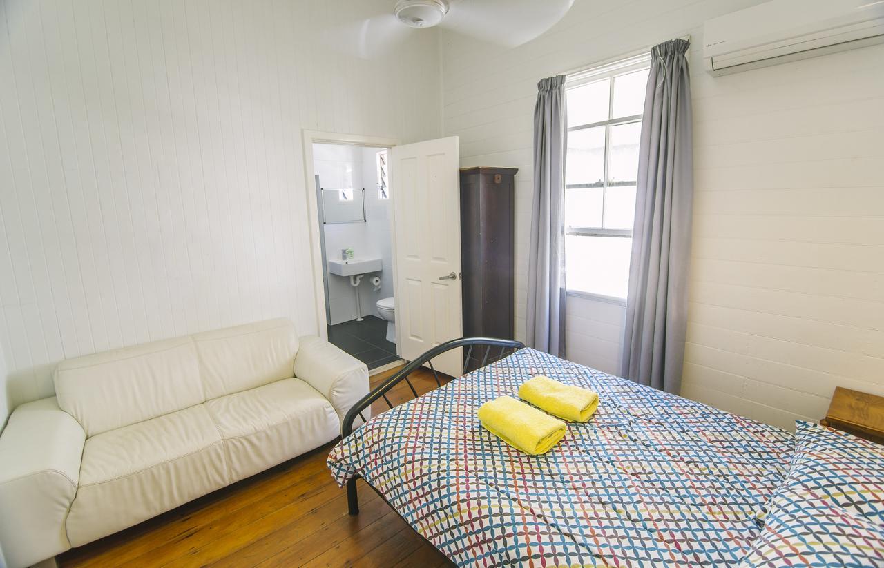 Ryan's Rest Boutique Accommodation Cairns Extérieur photo